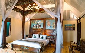 Villa Borobudur Resort